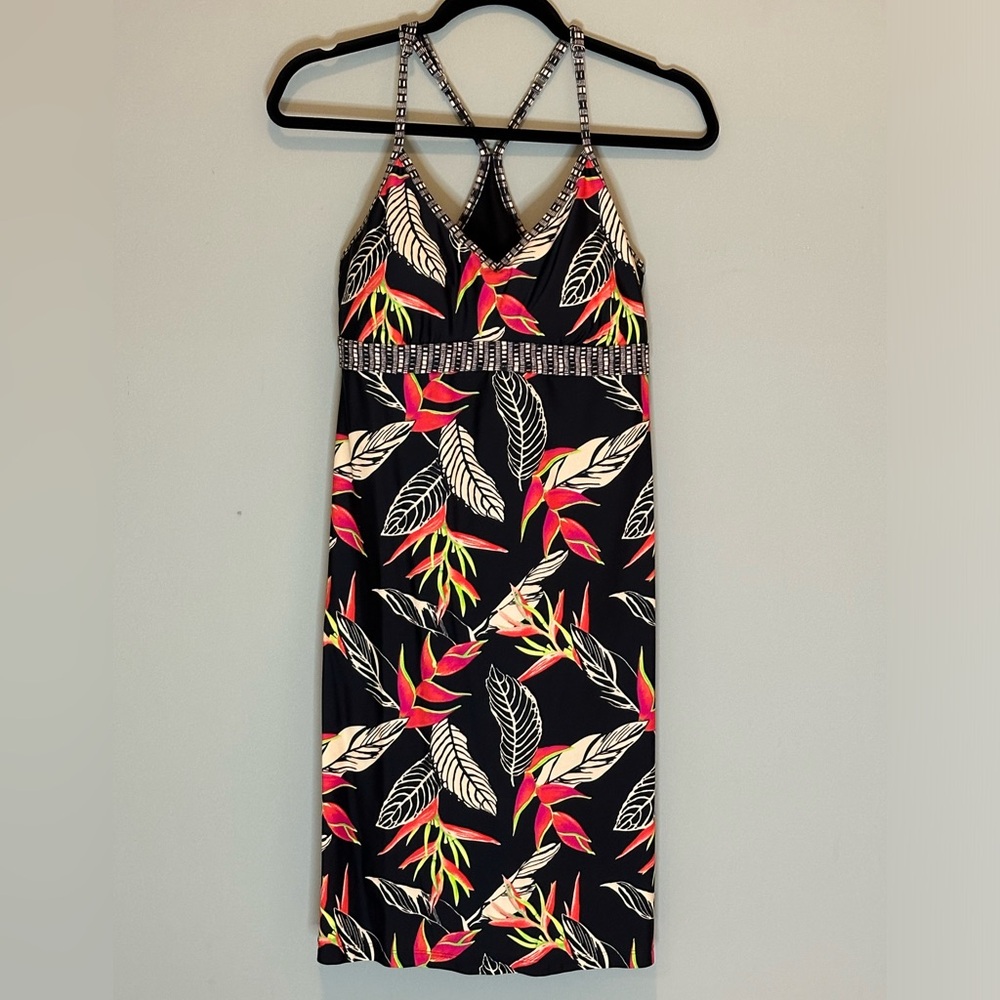 Athleta Women Sz M Shorebreak Racerback Swim Beach Sport Dress Black MultiFloral